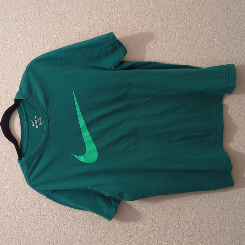 Nike Tee